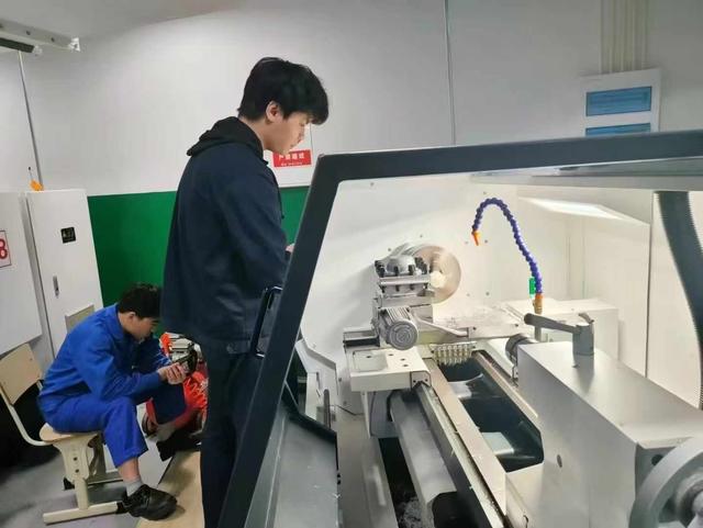 3+2大專為什么比三年制大專好？家長一定要看清！